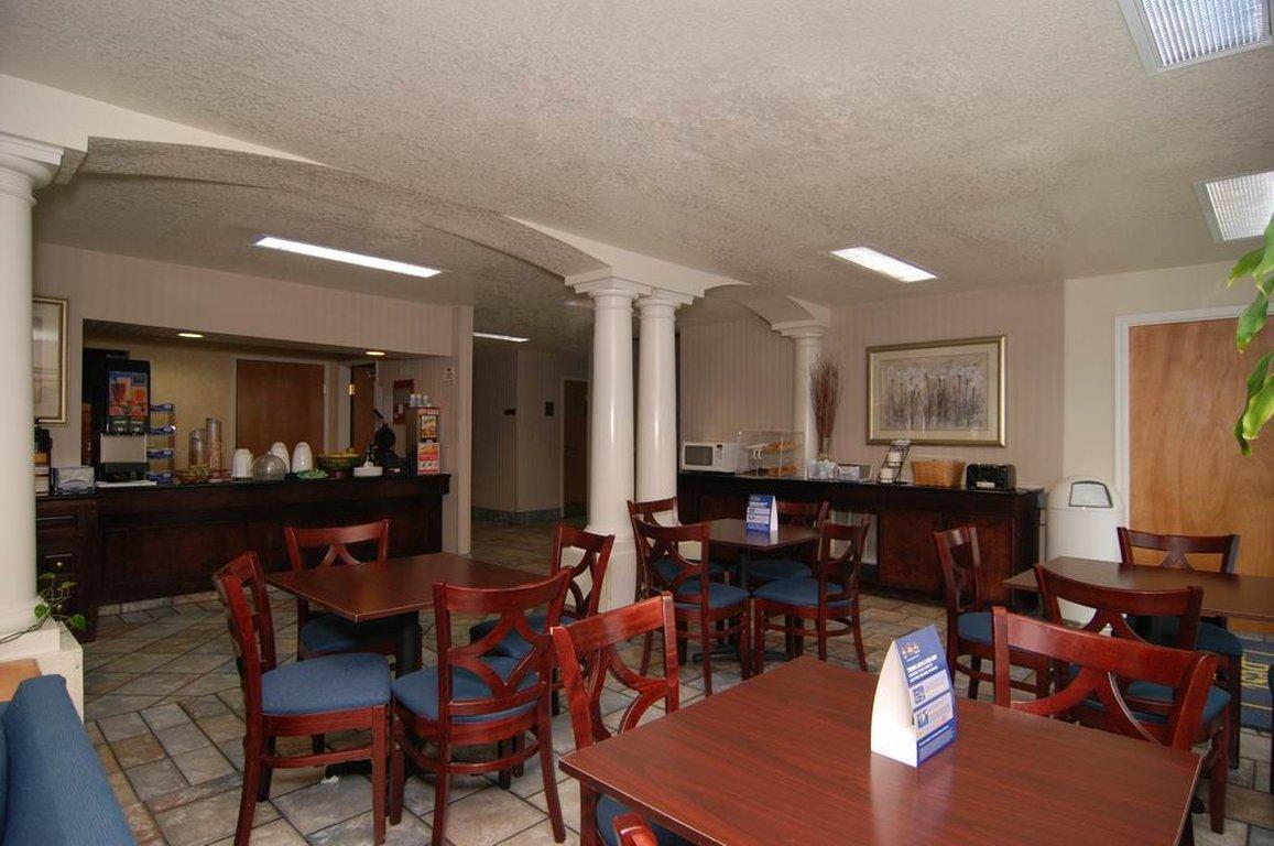 Best Western Сан Маркос Екстериор снимка